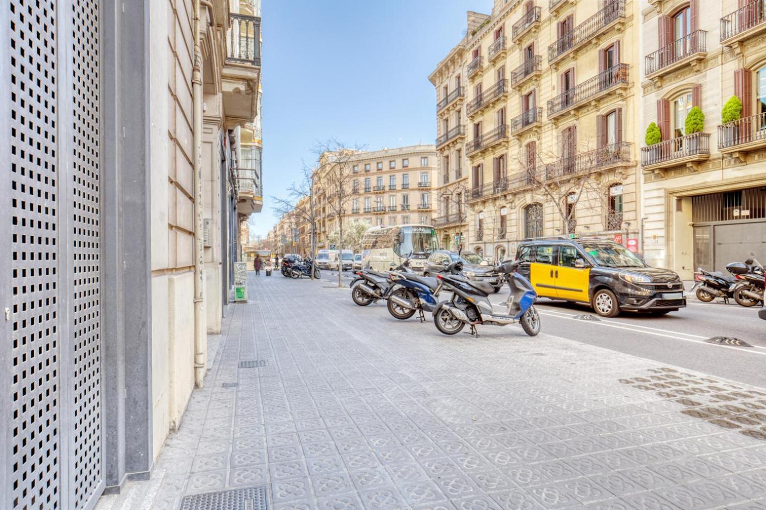 Blueground La Dreta De Leixample Balcony Bcn-90 Apartamento